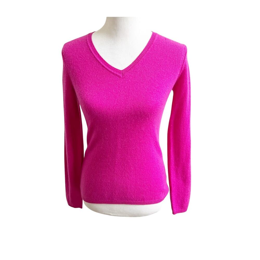 Cashmere By Charter Club Sweater XS Magenta Pink Knit 2Ply V Neck Barbiecore